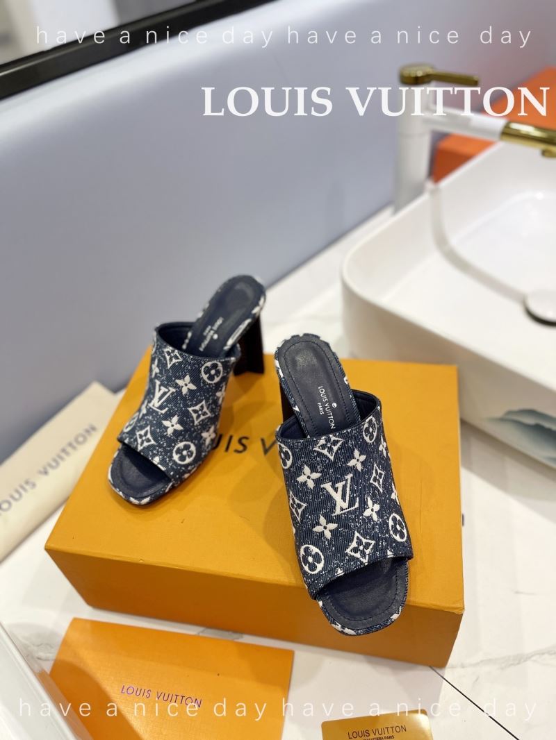 Louis Vuitton Slippers